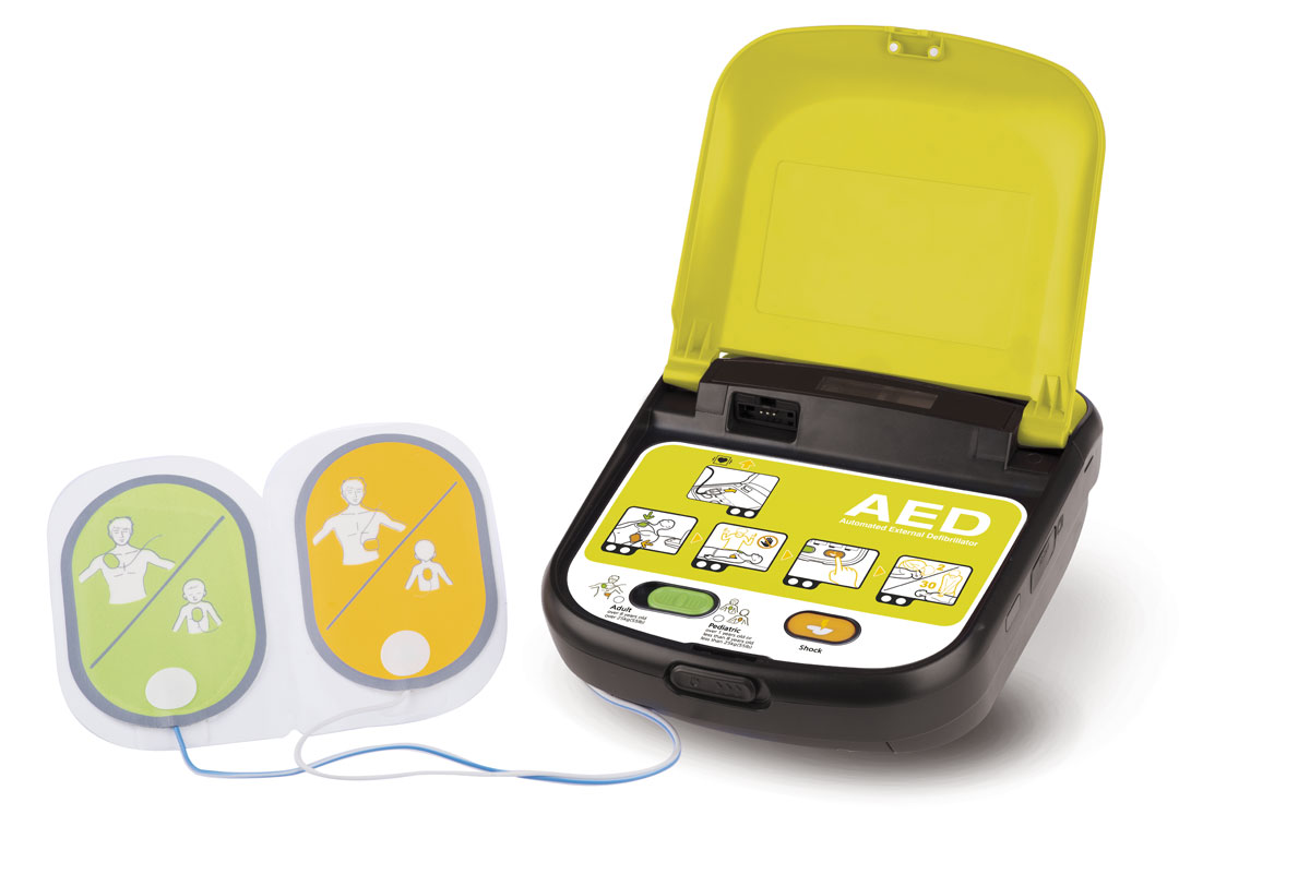 Il ciclo di vita dei defibrillatori: importanza della manutenzione e garanzia